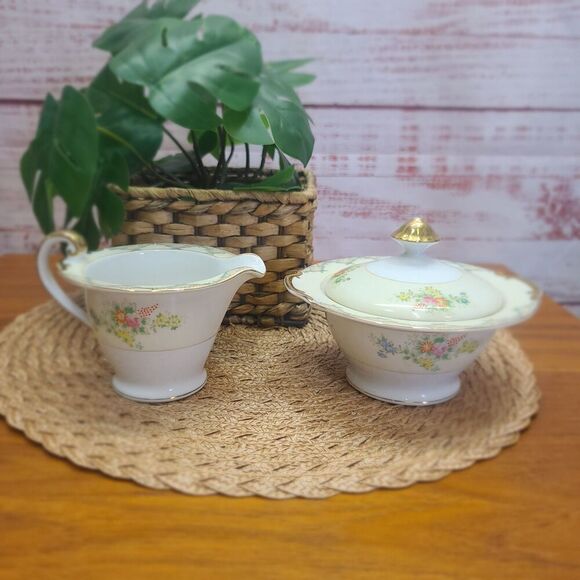 Vintage Porcelain Cream and Sugar Set Made in Japan - Picture 1 of 14